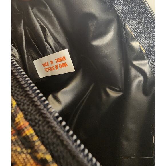 Women's Gold and Black Patterned Accessories Bag with Tassel - Picture 5 of 6